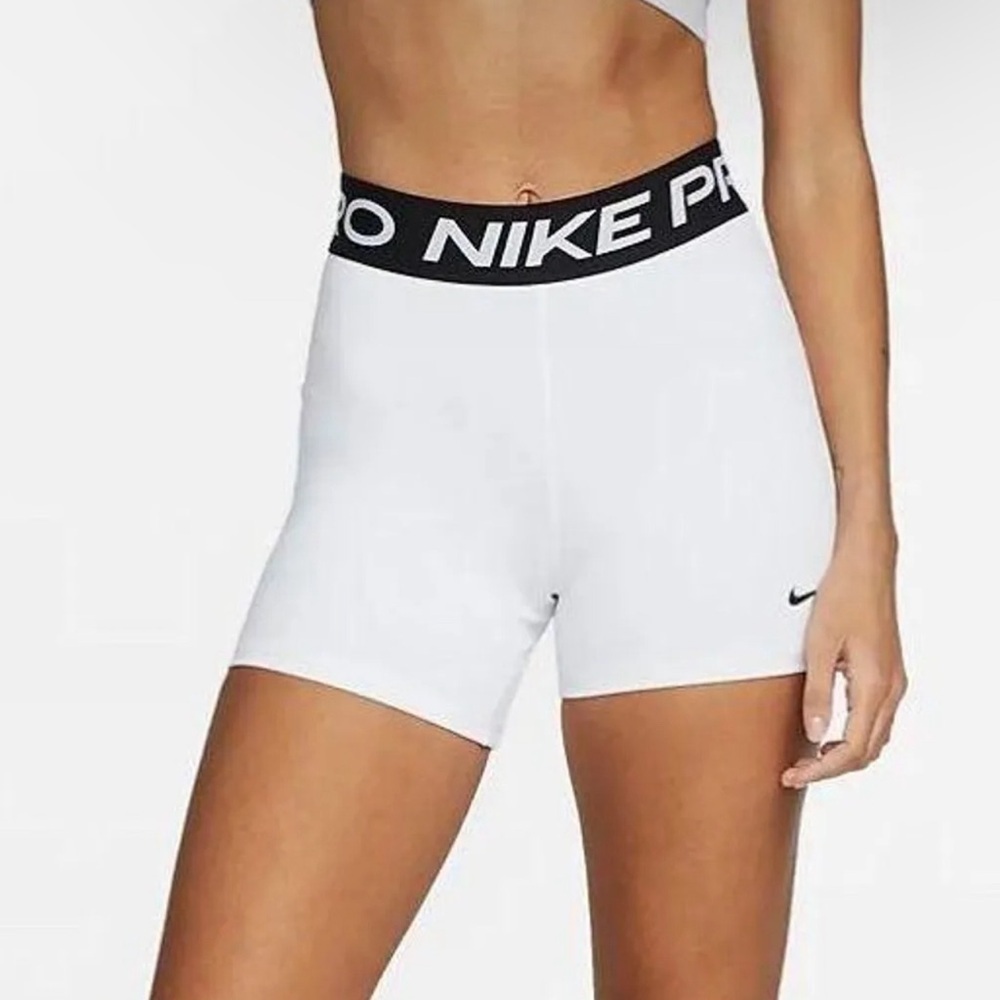 Nike | Women’s White Nike Spandex Shorts